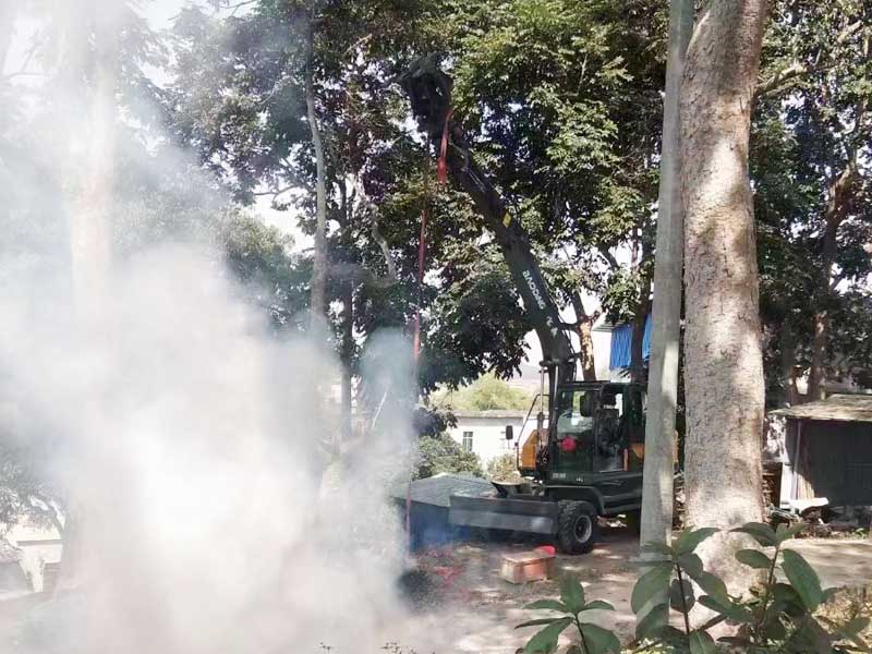 寶鼎抓木機