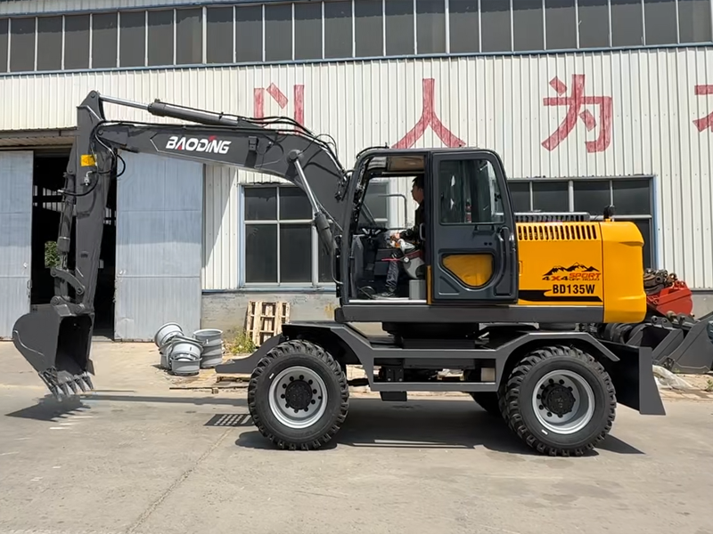 寶鼎135挖掘機(jī)